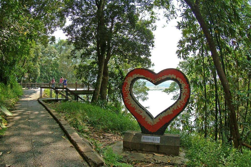 於大竹湖自然步道的裝置藝術。