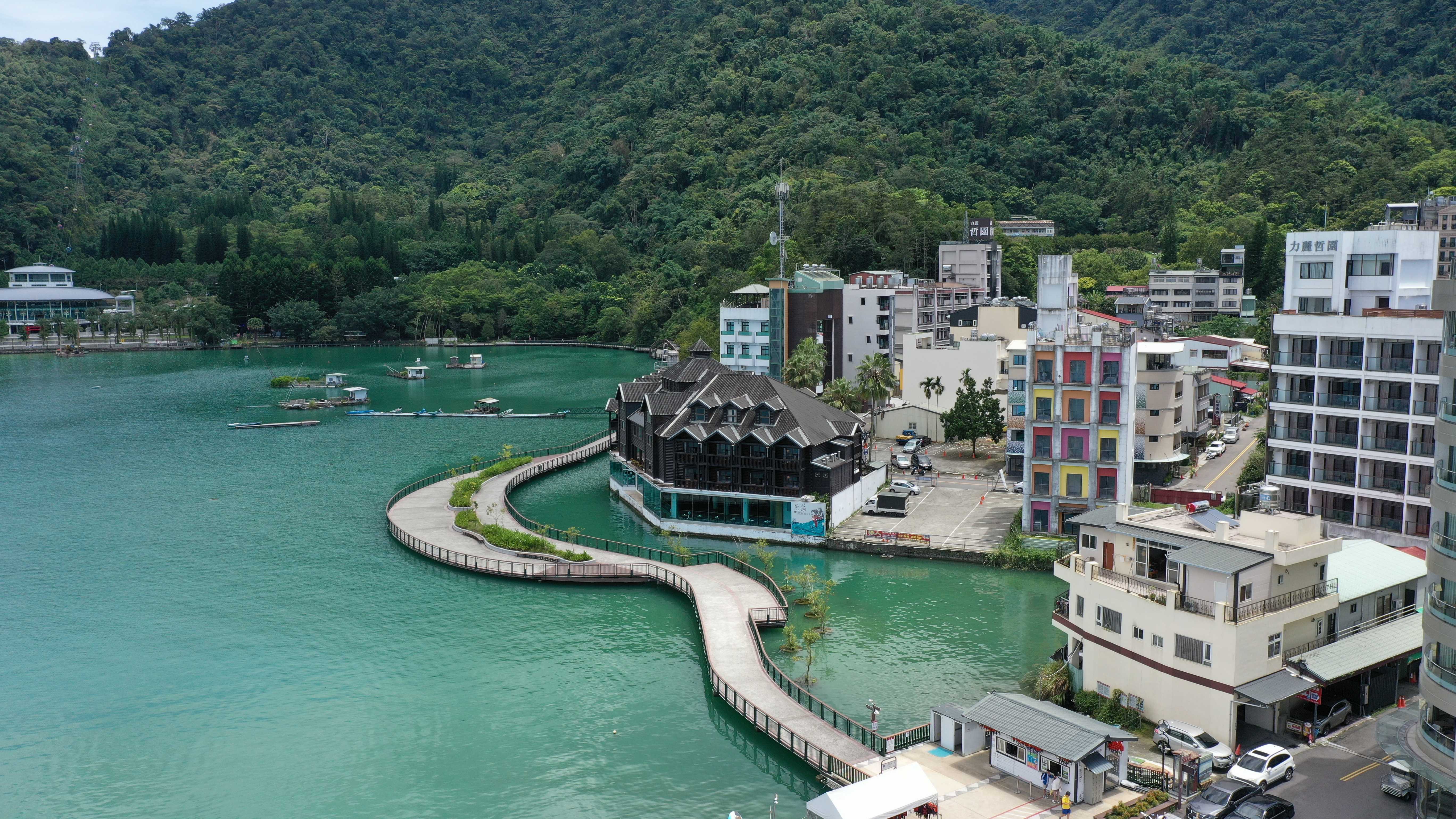 達克拉哈水上サイクリング道路