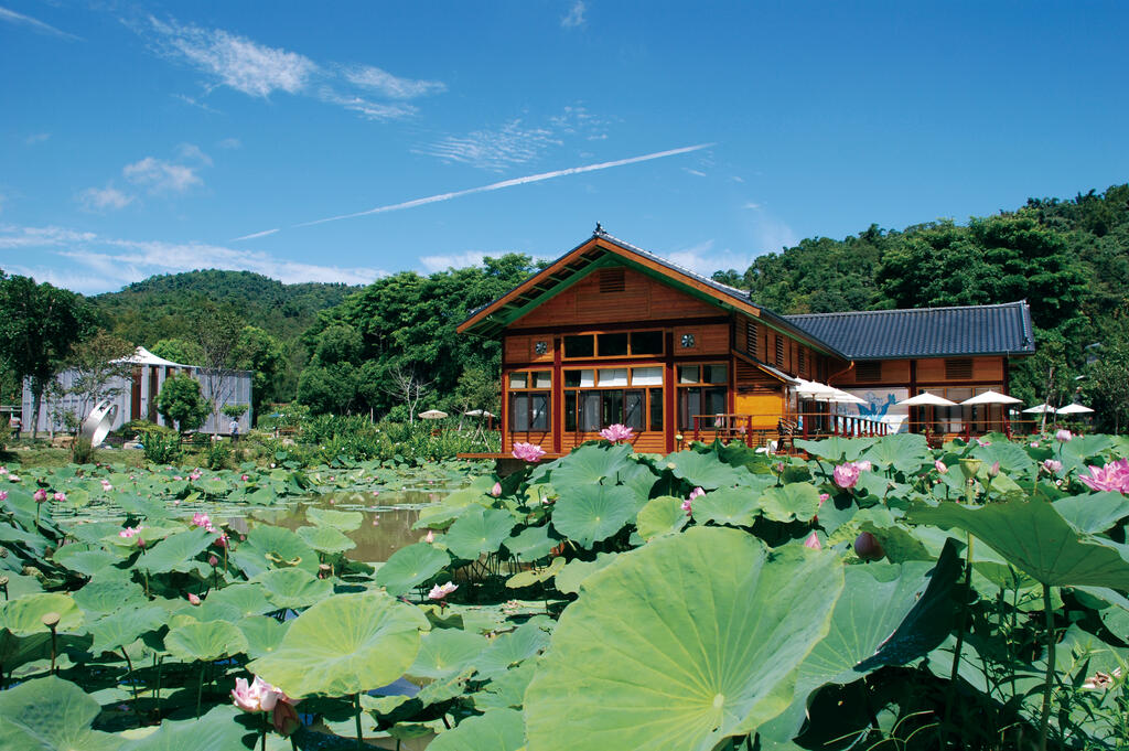 Designed by an architect Shigeru Ban