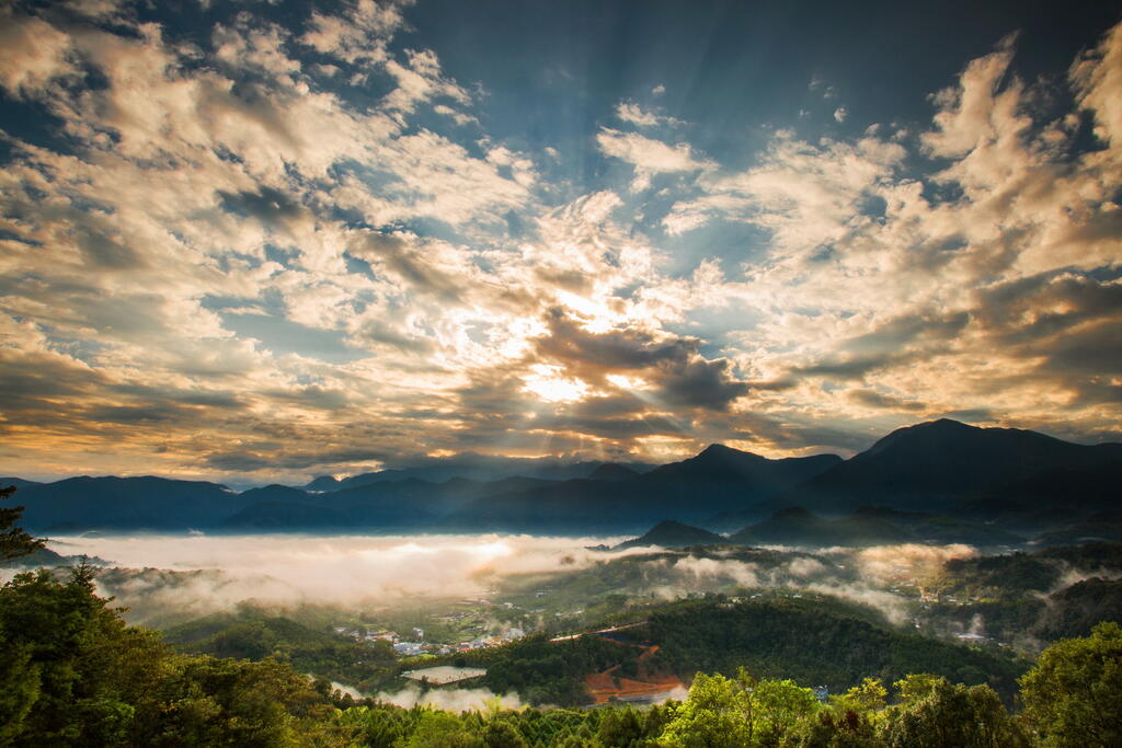 Jinlong Mountain