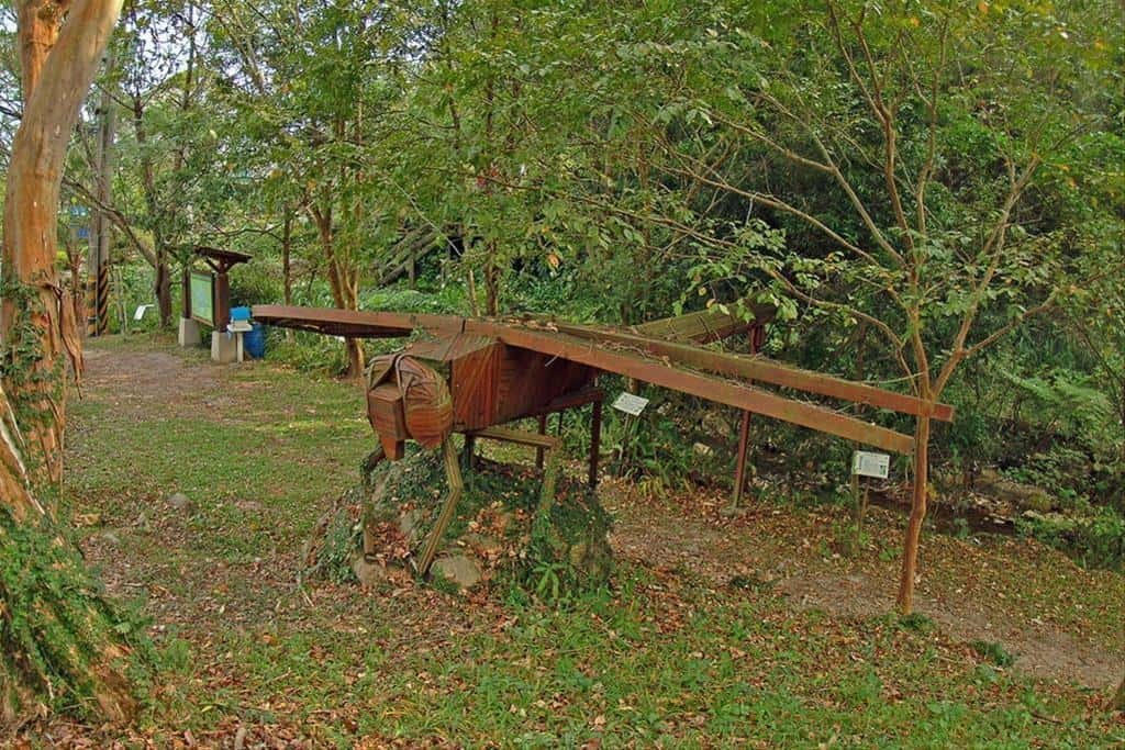 茅埔坑湿地公園の中には竹橋、あずまやがあり