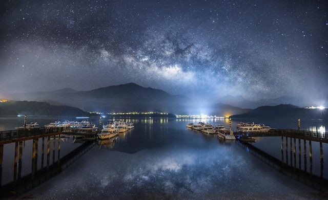 面對浩瀚的星海 我們微小得像塵埃