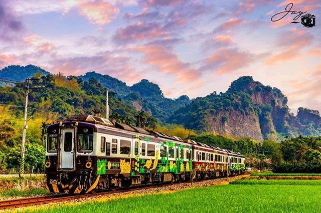 是最Q的胖胖石虎號🚂