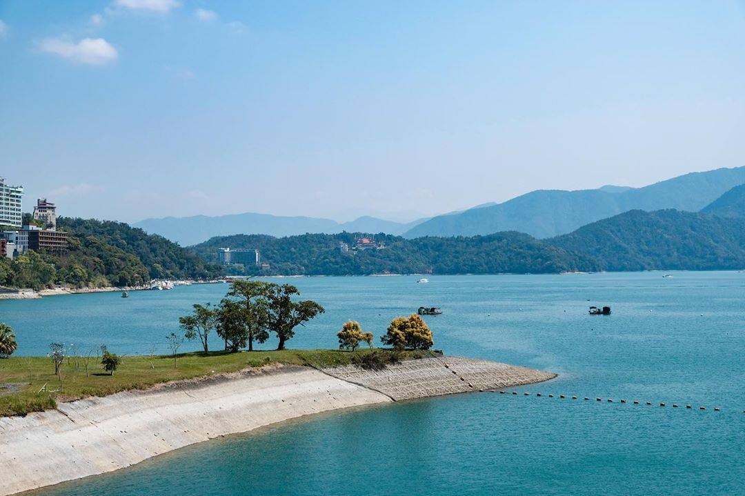 天氣那麼好~周末要不要來日月潭看煙火🙌🏻