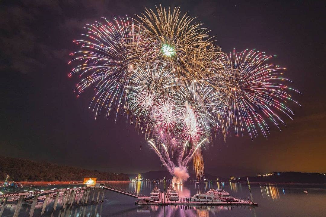 2021日月雙響．幸福加倍✨跨年晚會