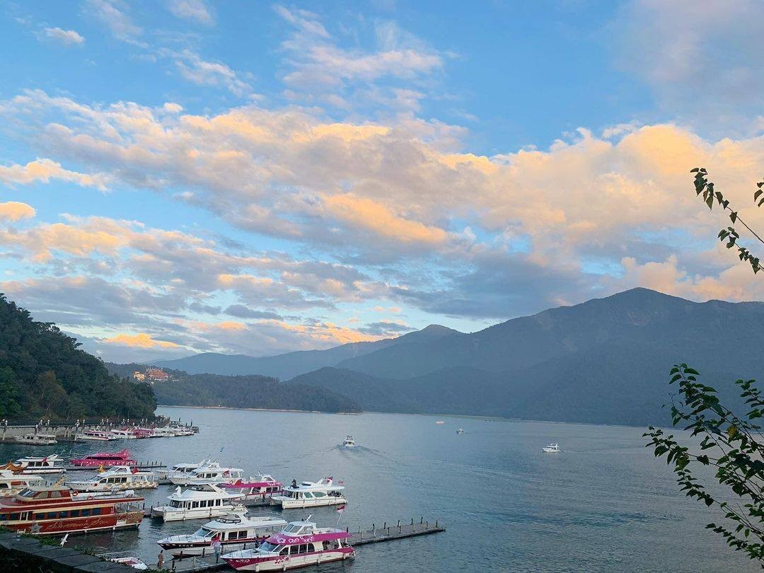 冬天只想待在被窩裡🥶