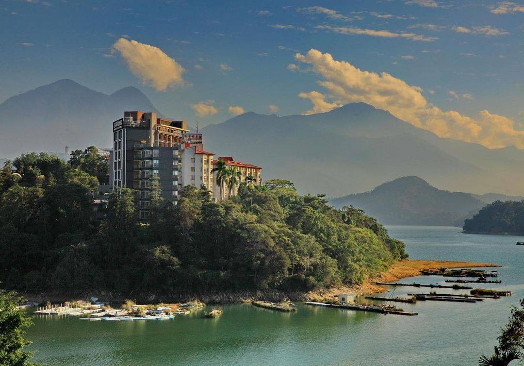 假日不要懶懶地待在家