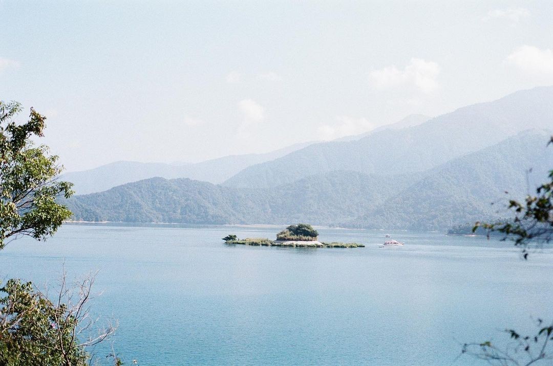 乘著斑駁的輕舟 尋找失落的沙洲