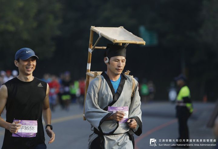 今年萬聖節來點不一樣的