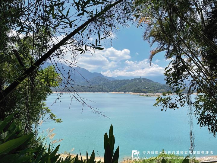 全長約1.5公里的涵碧步道