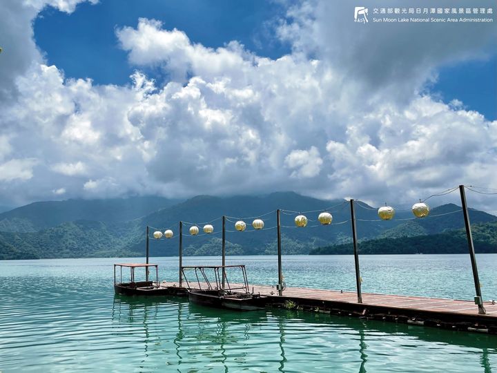 今日風和日麗的日月潭🌞