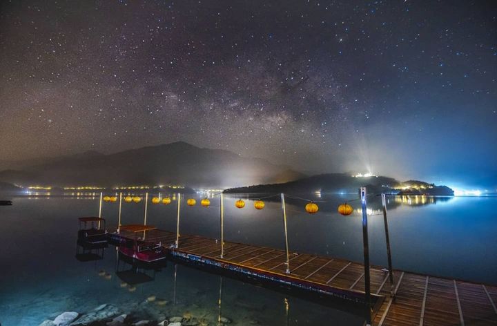 今天晚上到明天清晨將有機會可以看到英仙座流星雨