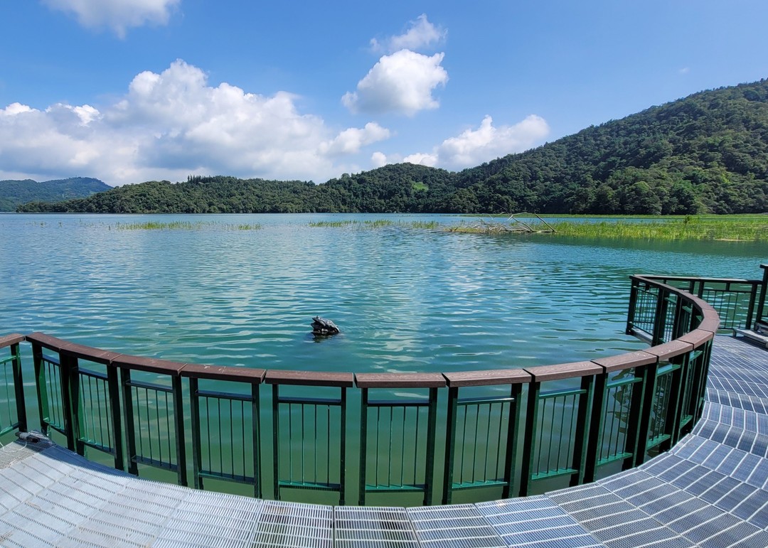 給自己放個假 隨意散步走走