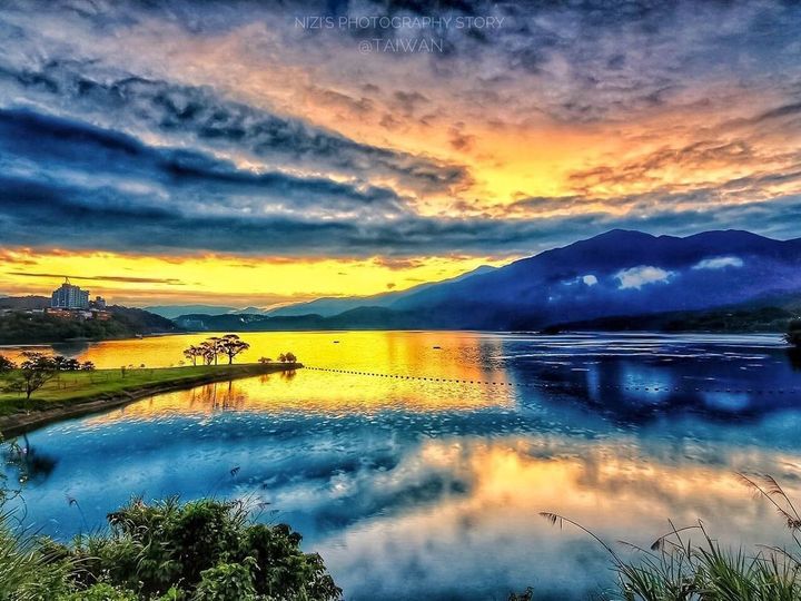 不帶走一片雲彩 但留下深刻回憶