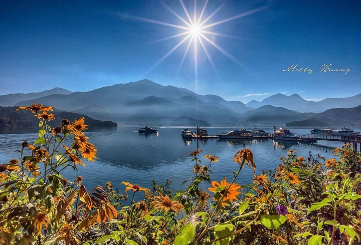 就像耀眼的鑽石光芒