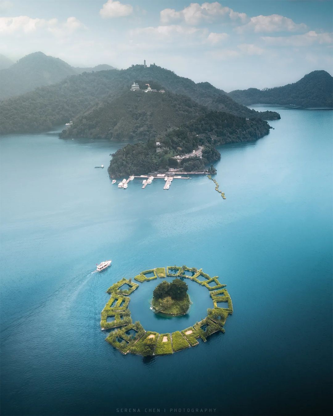 戀人們 來日月潭度蜜月吧🥰