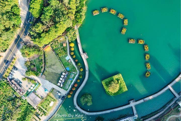 發現日月潭的笑臉😊