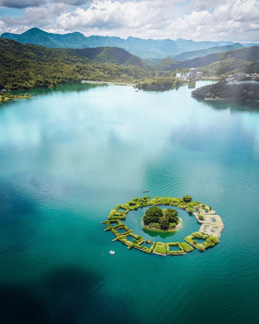 這景色值得讓人視線停留許久