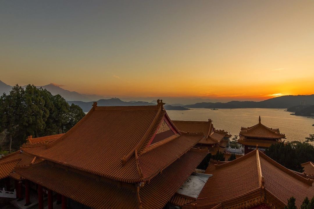 橘灰色的傍晚 一起看日落