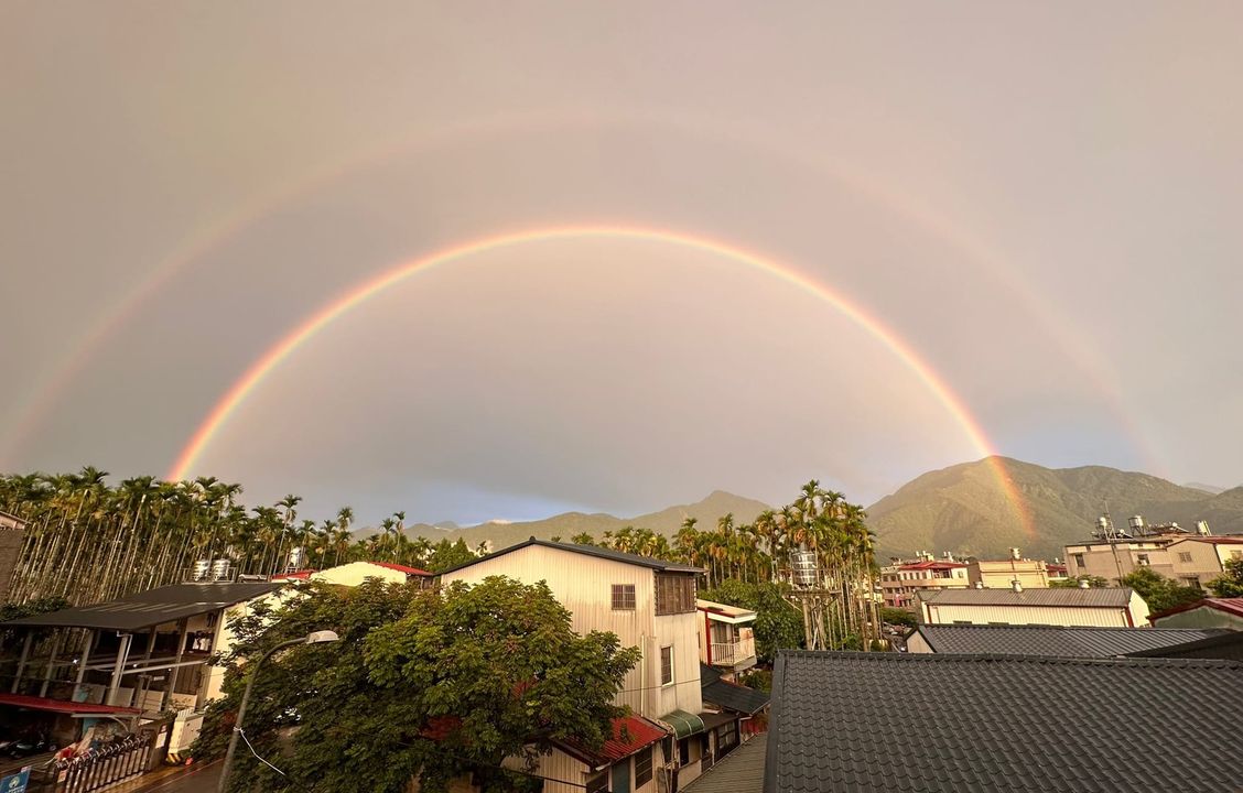美麗的彩虹，總是在雨過天晴後
