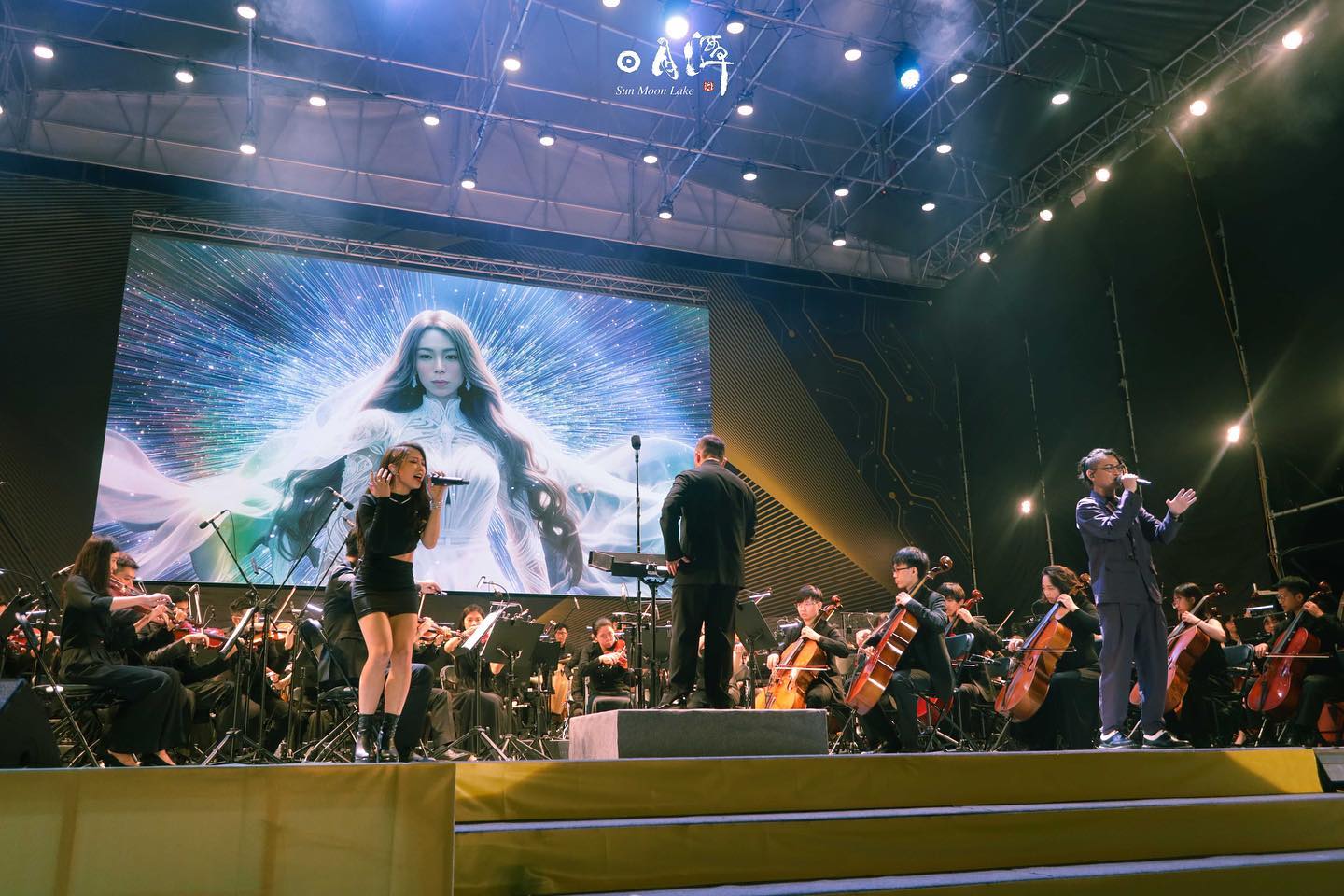 🎶天空沒有極限 我的未來無邊～～🎵