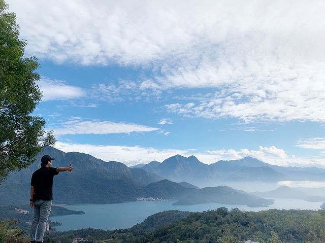 爬的高一點能看見更多風景