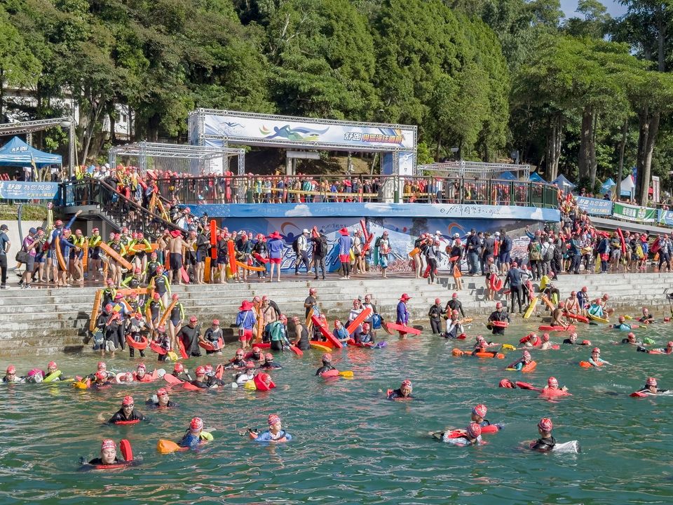 💫〚今天有2萬2,606人完成一生必做的事之一：泳渡日月潭〛