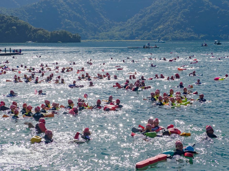 💫〚今天有2萬2,606人完成一生必做的事之一：泳渡日月潭〛系列1/7