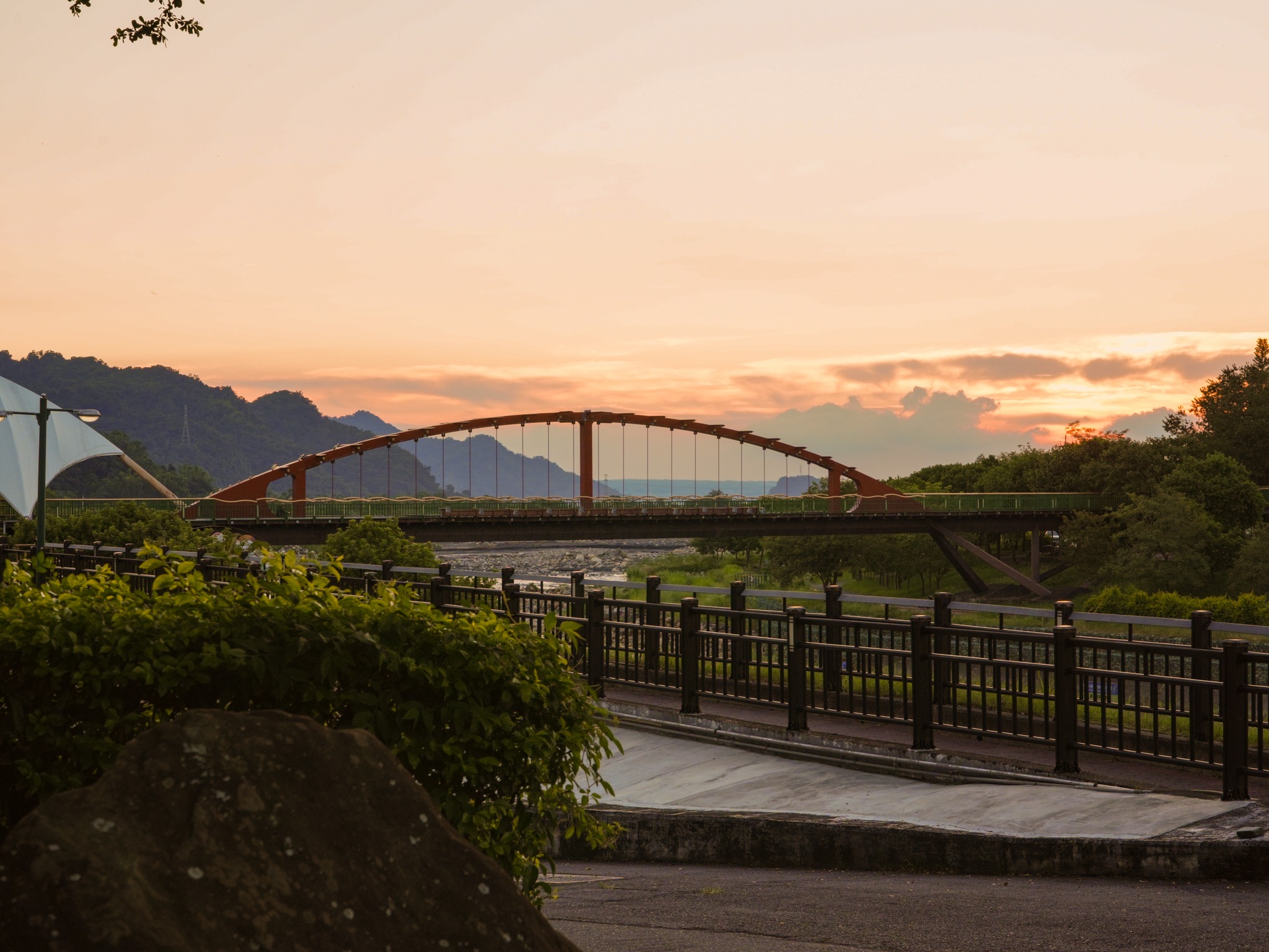怎麼不是請 #玖壹壹 到日月潭？